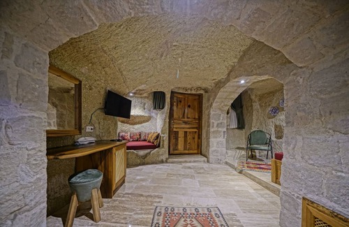 Ortahisar Hotel | Vigneron Cave Hotel
