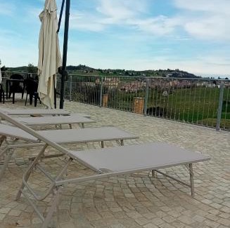 Costigliole d'Asti House | Vignot & Wine
