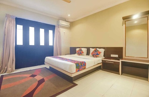 Margao Hotel | Vihasta Sunrise Hotel by RR Enterprises