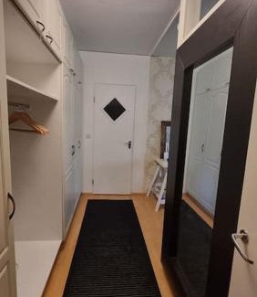 Oulainen Apartment | Viihtyisä kaksio ydinkeskustassa maantasossa