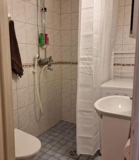 Oulainen Apartment | Viihtyisä kaksio ydinkeskustassa maantasossa