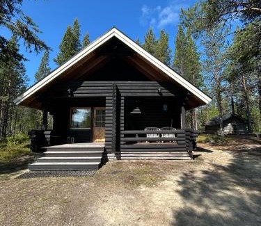 Enontekio House | Viihtyisä mökki riekkojen mailla Hetassa