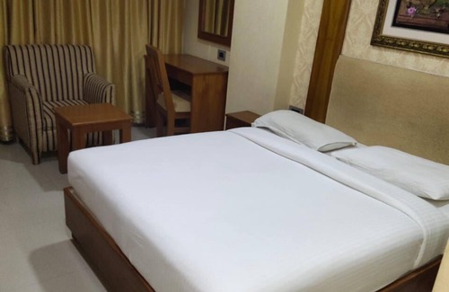 Guindy Hotel | vijay park alandur