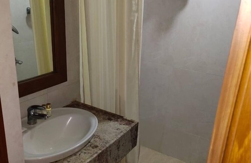 Guindy Hotel | vijay park alandur