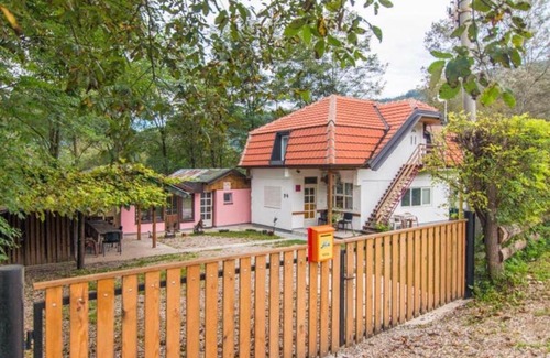 Bajina Basta House | Vikendica Drinski san