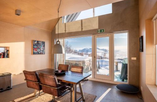 Akureyri House | Viking Cottages & Apartments