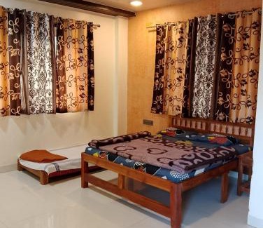 Mahabaleshwar Hotel | Vikrant Deluxe Rooms