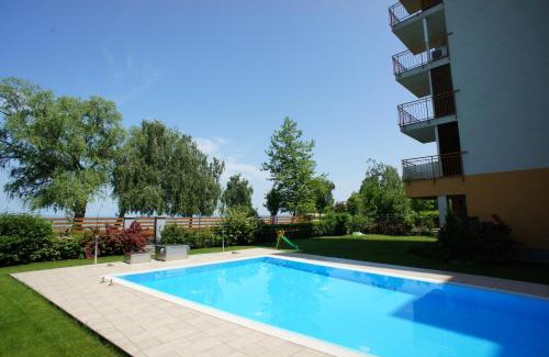 Siofok-Szabadifurdo Apartment | Viktória Beach Apartman Gold 2. Siófok