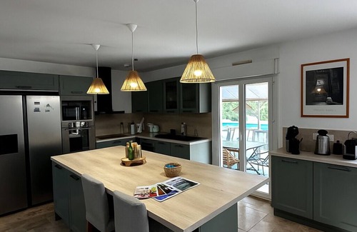 Sainte-Anastasie-sur-Issole Villa | Villa Des 3 Bouchons