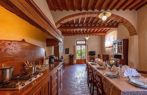 Sant'Andrea in Percussina Villa | Villa Lacustre: A characteristic and welcoming two-story villa in the characteristic style of the Tuscan countryside, with Free WI-FI.