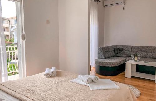Gjerana House | Vila Adriatik
