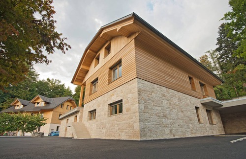 Bled Villa | Vila Alpina - Modern double room in a peaceful & natural environment