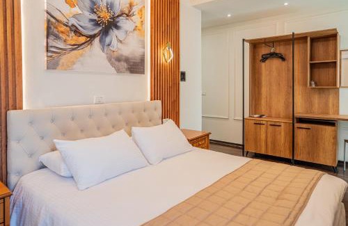 Shkembi i Kavajes Hotel | Vila Belvedere