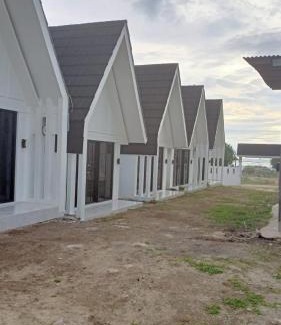 Garut Villa | vila cahaya pantai karangpapak