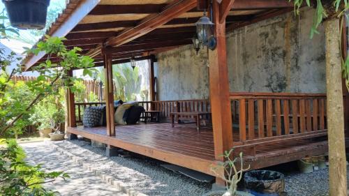 Pogung Lor Villa | Vila Cavendis Banana Leaf Vila