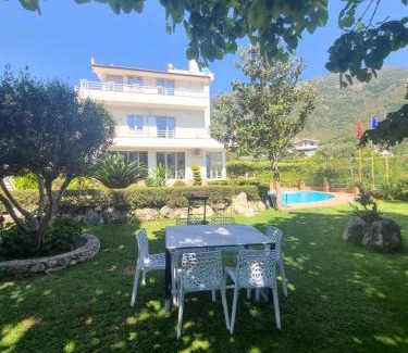 Tragjas House | Vila Elida