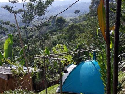 Nanggung Hotel | Vila jambrong gunung salak