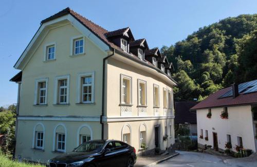 Podcetrtek Apartment | Vila Kralj