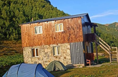 Zhibiani House | Vila Latphari in Ushguli
