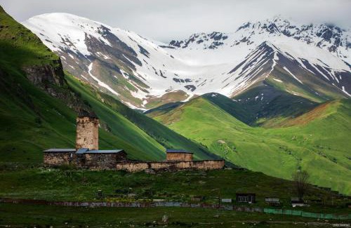 Zhibiani House | Vila Latphari in Ushguli