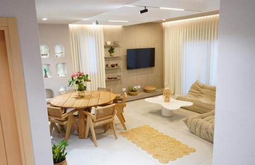 Mbrostar-Urë Villa | Vila Mario Narte