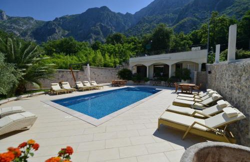 Ljuta Apartment | Vila Nikčević Apartments