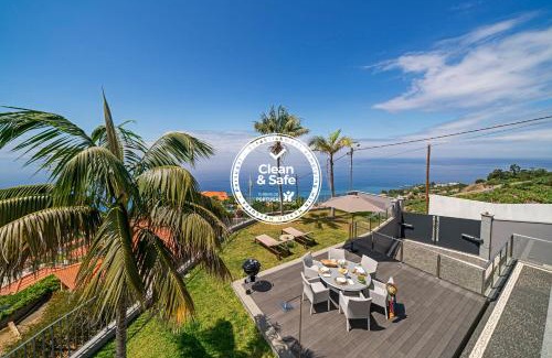 Sao Martinho Villa | Vila Papagaio Verde by An Island Apart