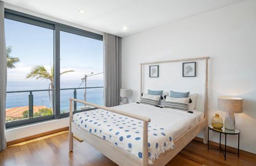 Sao Martinho Villa | Vila Papagaio Verde by An Island Apart