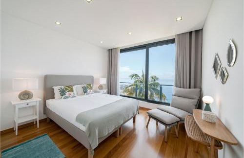 Sao Martinho Villa | Vila Papagaio Verde by An Island Apart