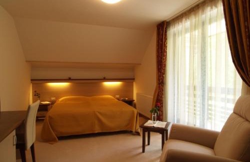 Ukanc Bed & Breakfast | Vila Park B&B - Adults Only