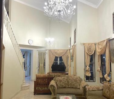 Ciawi Villa | Vila Princess Sentul Privatepool 6 bedroom,5bathroom, Tenis meja, billiard
