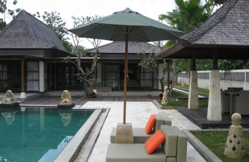 Bandung Villa | Vila Puri Suling