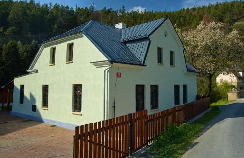 Rabatejn nad Strelou Villa | Vila Rabštejn