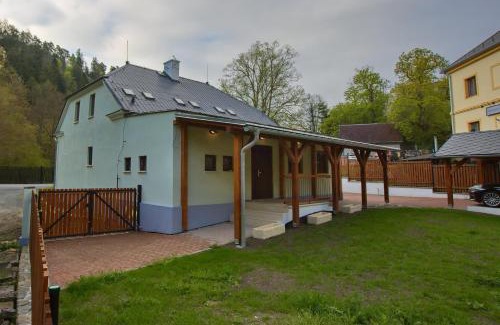 Rabatejn nad Strelou Villa | Vila Rabštejn