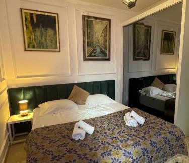 Tirana Hotel | VILA SANREMO