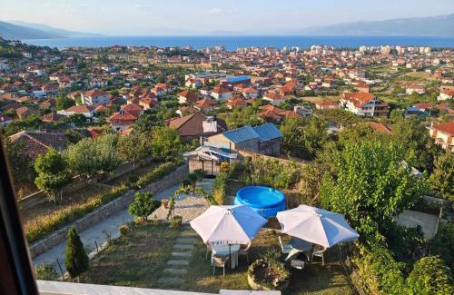 Pogradec House | Vila Topalli