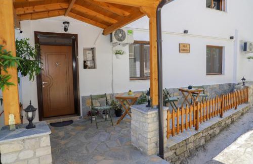 Berat House | Vila Vreko