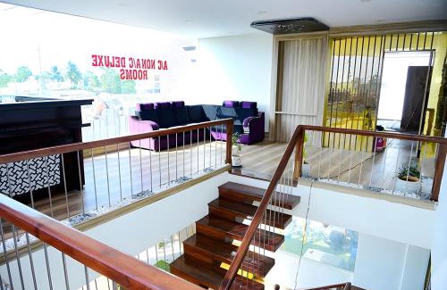 Madduru Hotel | Vilasini Inn