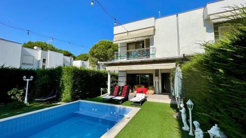 Ishem Villa | Vile, Perla Resort