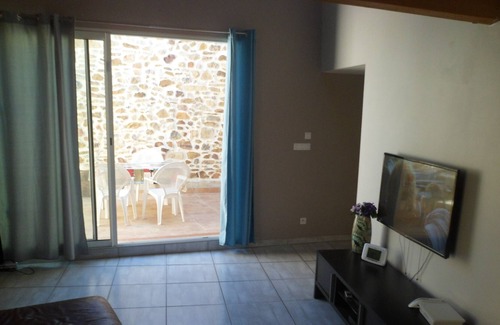 Saint-Andre-de-Roquelongue House | VILLAGE HOUSE 3 FACES WITH INNER COURTYARD, GARAGE 15 MIN FROM NARBONNE