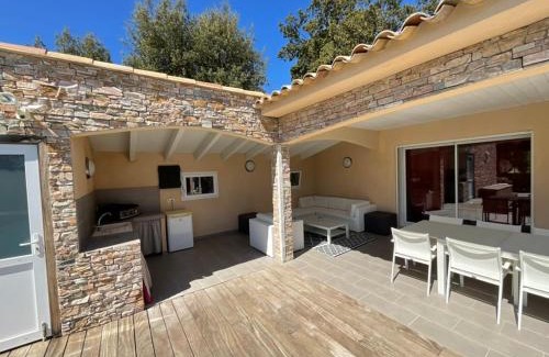 Pinarellu Villa | Villa Poggio Rosso - Pool-House & Piscine chauffée