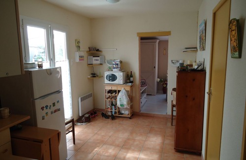 Montreal House | Villa à la Campagne Avec Petit Terrain et Piscine à Partager