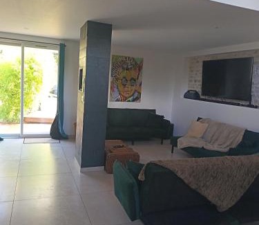 Ozoir-le-Breuil Villa | Villa événements
