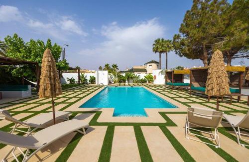San Luis Villa | Villa única con piscina, perfecta para familias