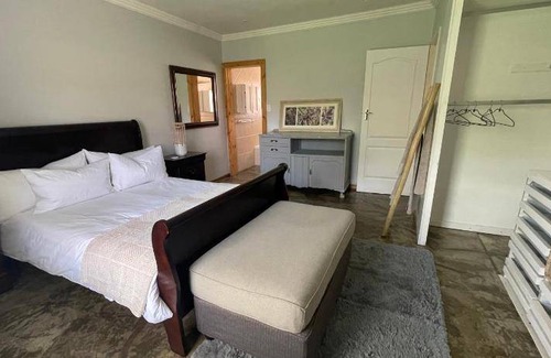 Klerksdorp Villa | Villa ∙ 1 bedroom ∙ 2 guests