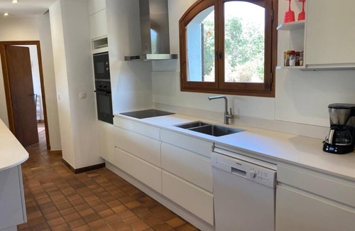 Montesquieu-des-Alberes House | Villa (12p), big pool, AC, beautiful view on the Canigou mountain. 2 families ok