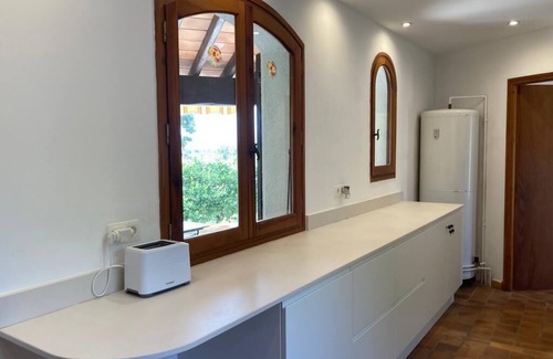 Montesquieu-des-Alberes House | Villa (12p), big pool, AC, beautiful view on the Canigou mountain. 2 families ok