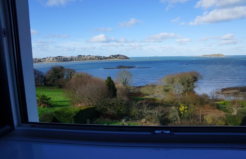 Louannec House | Villa 100 m from the sea with exceptional views of the bay of Perros-Guirec