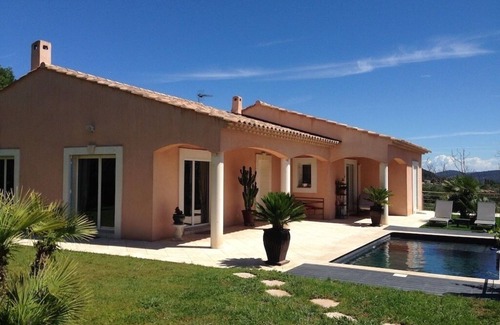 La Farlede House | VILLA 160m2 Clim, SWIMMING POOL, land2500m2, 8km from the sea