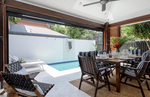Port Douglas House | Villa 2 @ Chez Willow | Port Douglas